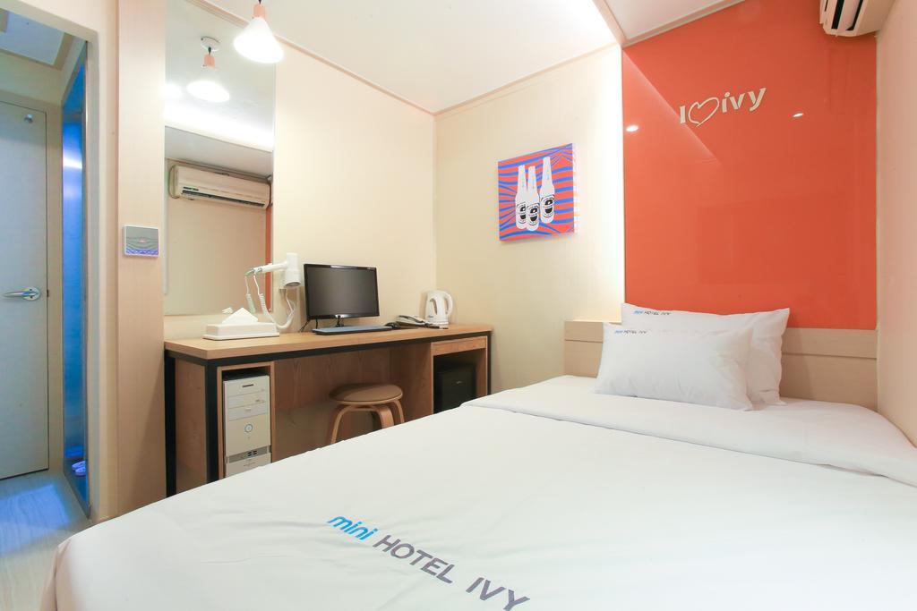 Mini Hotel Ivy Сувон Экстерьер фото