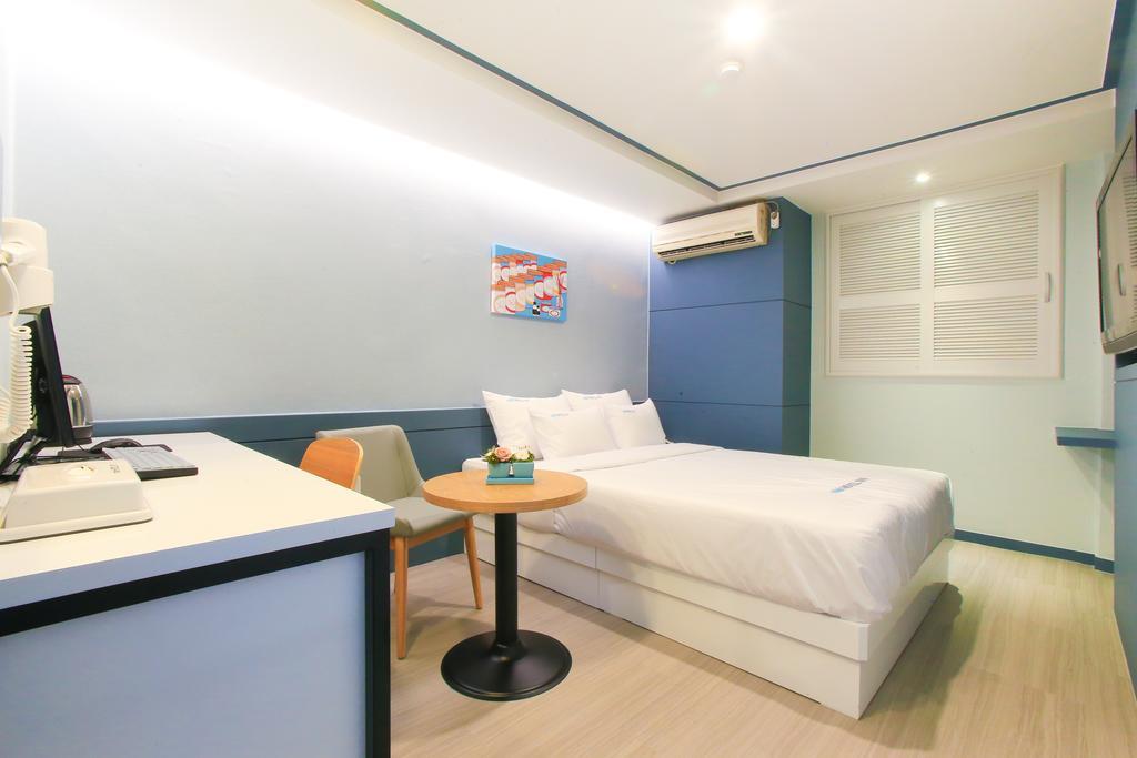 Mini Hotel Ivy Сувон Экстерьер фото